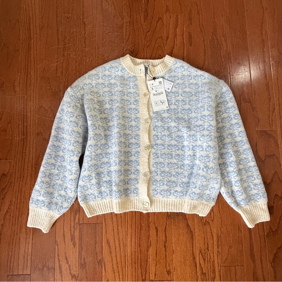 Zara Sweaters - Zara Blue and Cream Cardigan Sweater